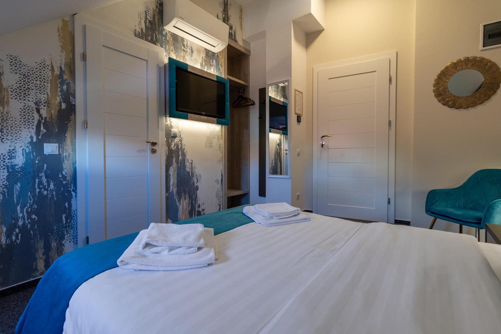 Loft By Lumiere Sibiu Hotel Exterior photo