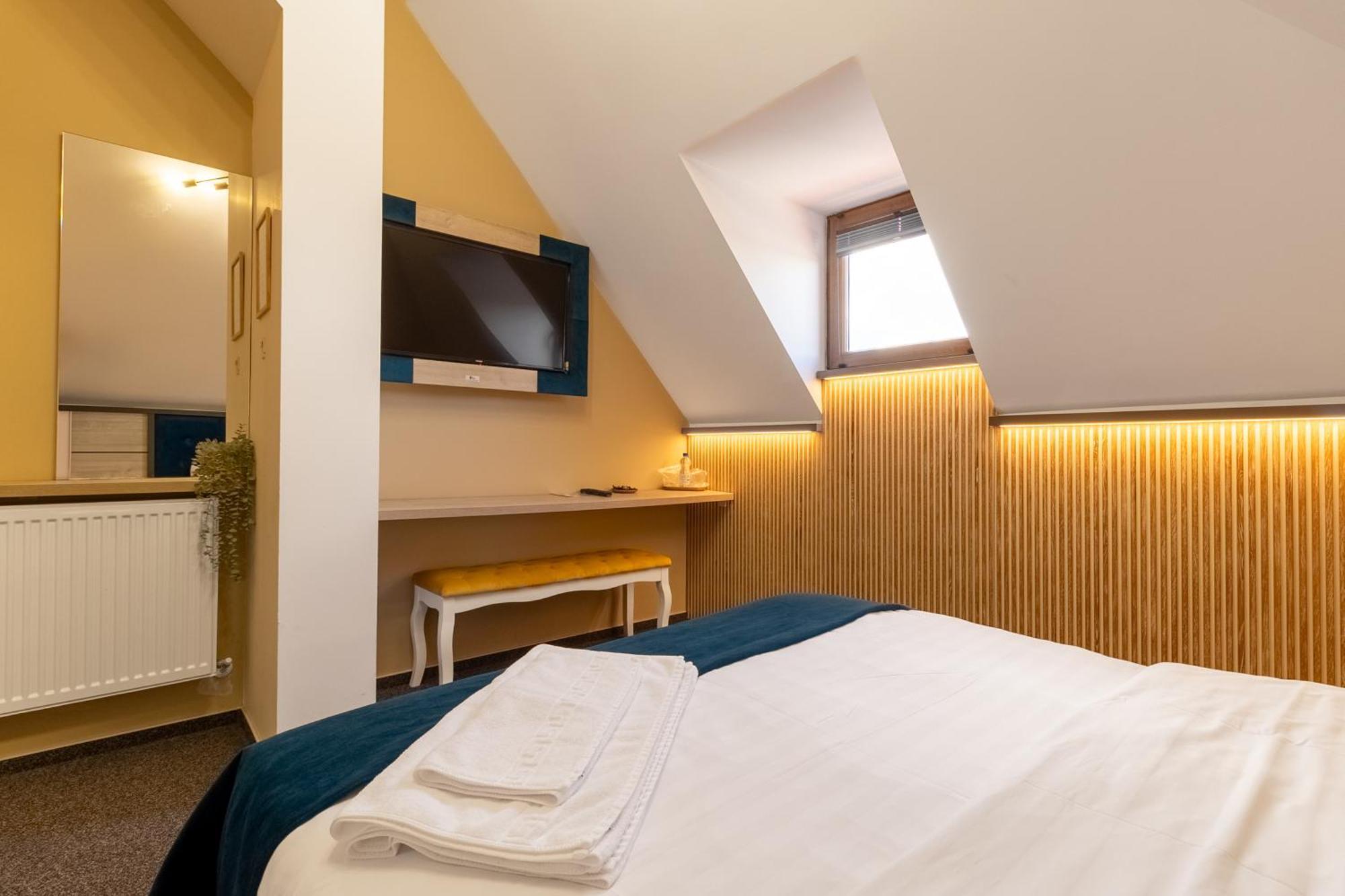 Loft By Lumiere Sibiu Hotel Exterior photo