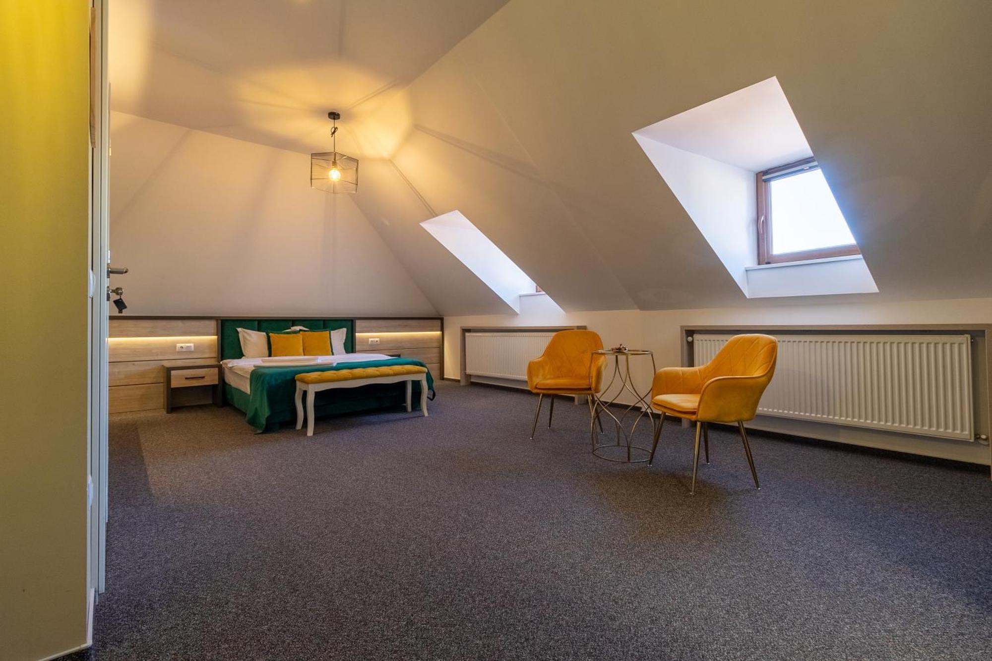 Loft By Lumiere Sibiu Hotel Exterior photo